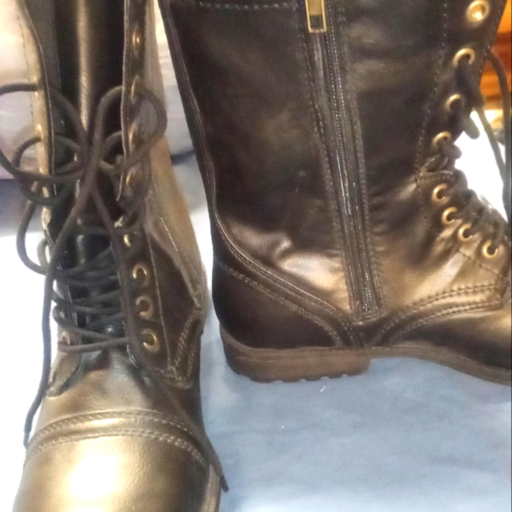 Black combat boots, lace up. Size 11 NWOT